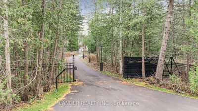 19661 Kennedy Rd, East Gwillimbury - Sharon image-0-1