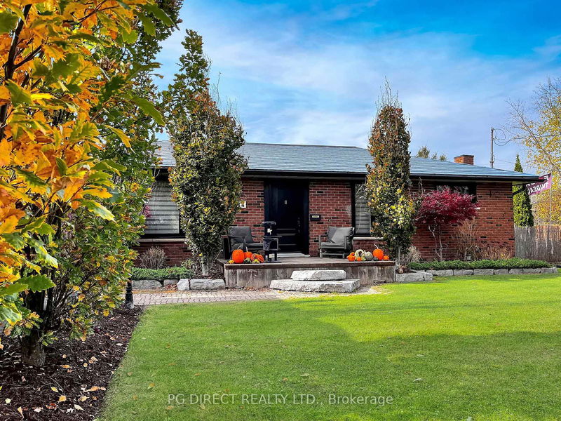 home for sale on 314 Centre Street N
