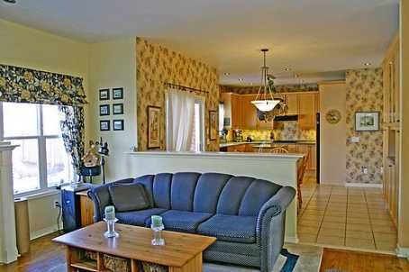 80 Angus Glen Blvd, Markham, L6C1Z4 | Image 2