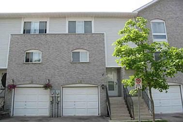 97 William Curtis Cres, Newmarket - Gorham-College Manor image-0-0