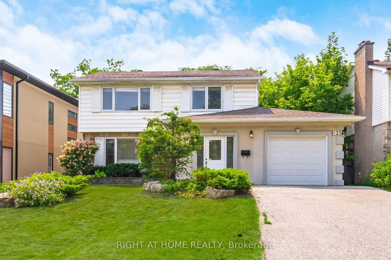 home for sale on 125 Woodward Avenue