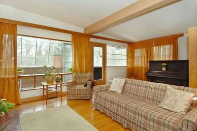 87 Maple Grove Ave, Richmond Hill - Oak Ridges image-0-2