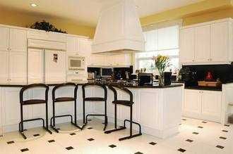 14 Alm Crt, Aurora, L4G6W7 | Image 3