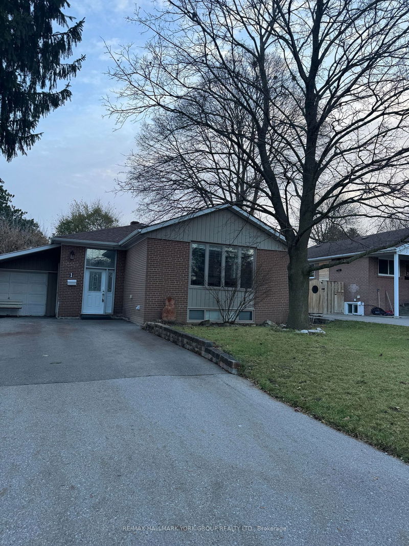 home for lease on 1 Davidson Road