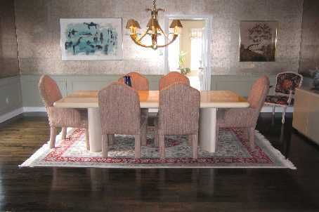 28 Edmund Cres, Richmond Hill, L4B2X8 | Image 3