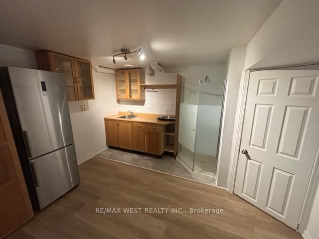 348 Brownridge Dr, Vaughan, L4J 5W9 | Image 2