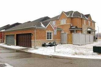 A - 20 Forest Run Blvd, Vaughan, L4K5J8 | Image 2