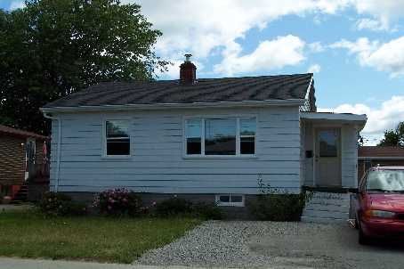 67 Bingham St, Bradford West Gwillimbury, L3Z1X3 | Image 2