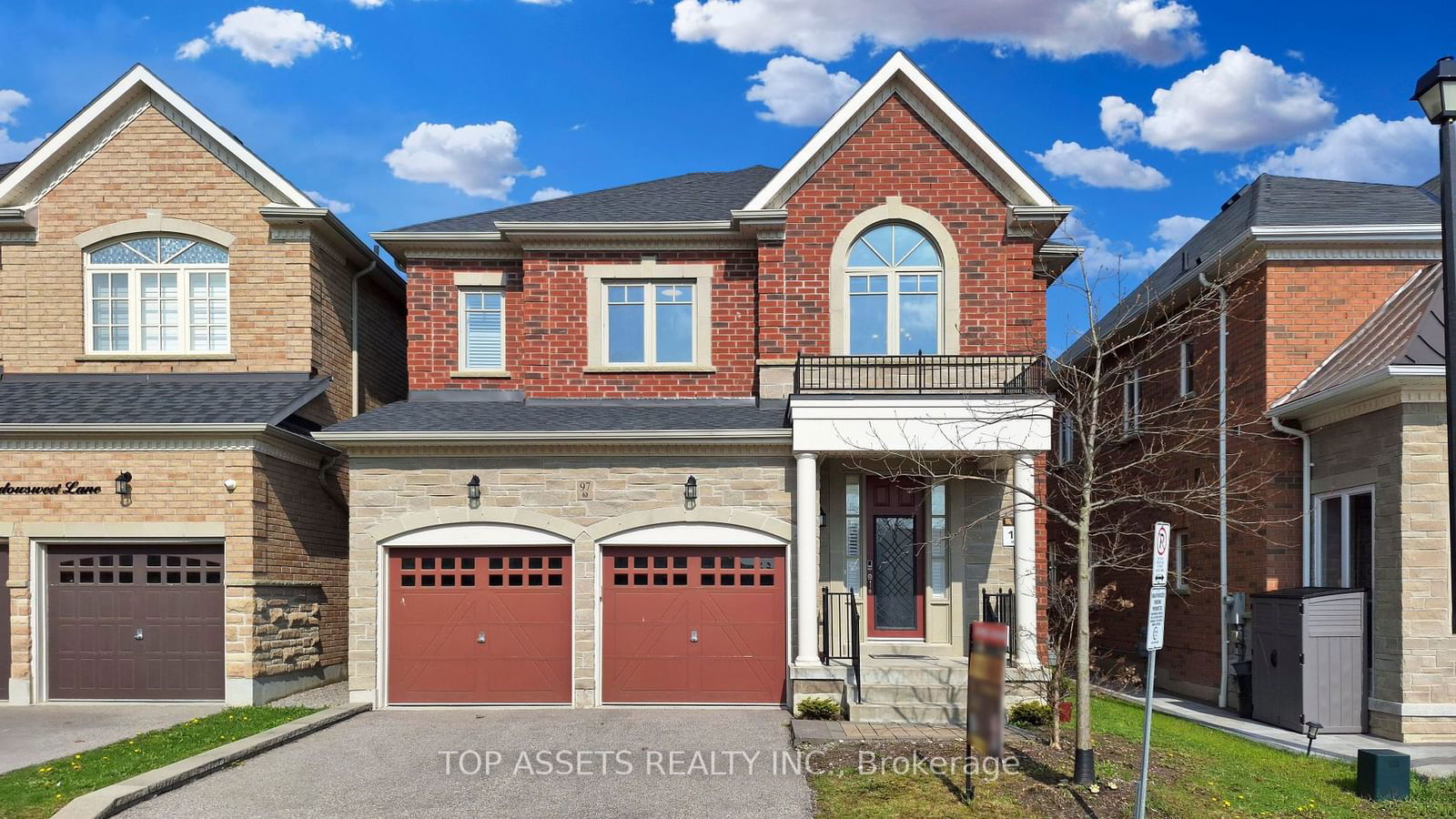 Building in 97 Meadowsweet Lane