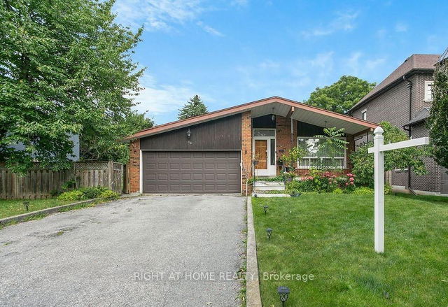 46 Sunnywood Crescent