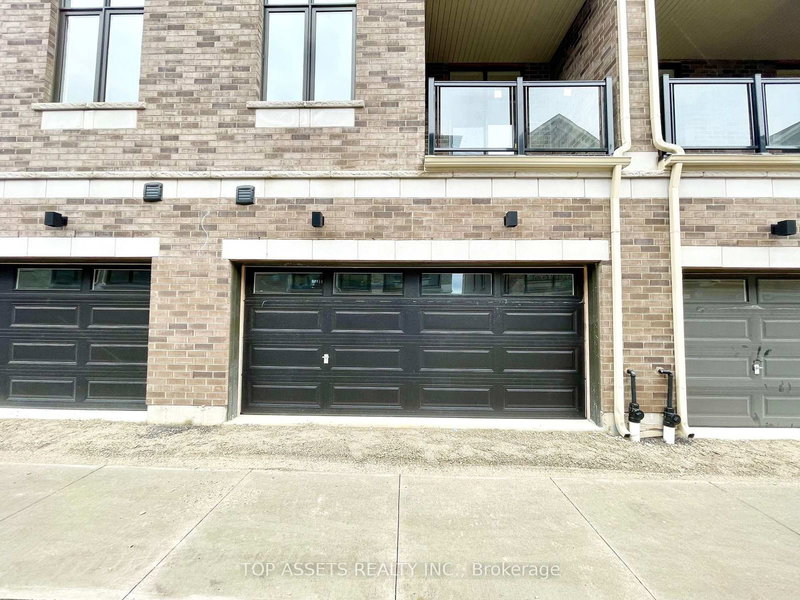 22 Kahshe Lane, Richmond Hill, L4S 0N7 | Image 2