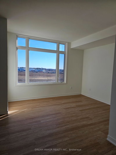 Unit 714 — 5 Steckley House Lane — more photos