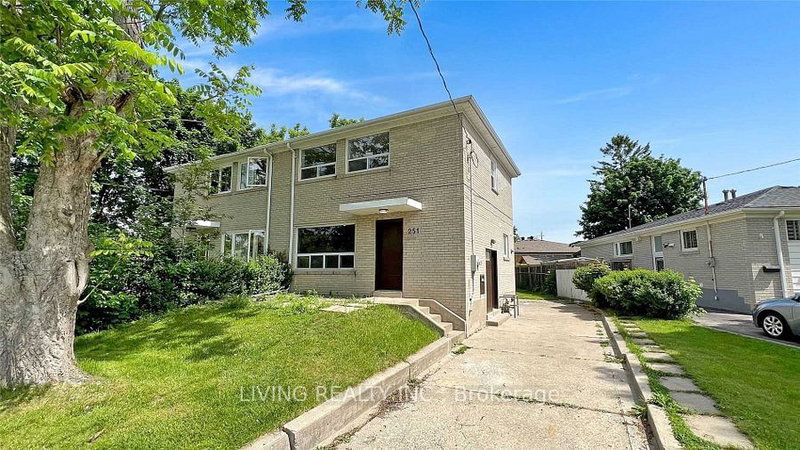 Unit Bsmt — 251 Mcconvey Drive, Richmond Hill
