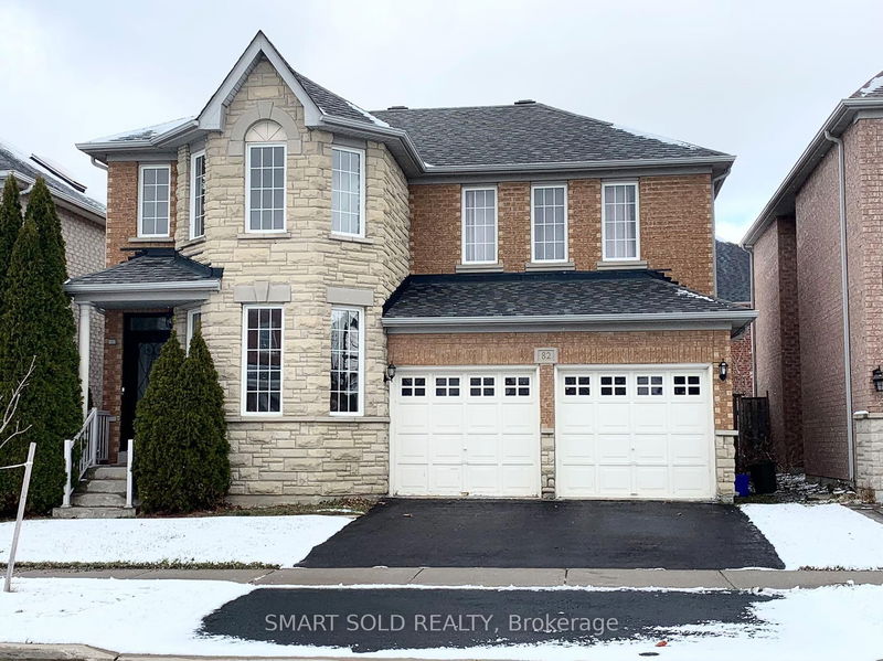 home for lease on Basment-82 Edward Jeffreys Avenue
