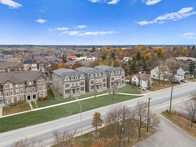 2946 Elgin Mills Rd E, Markham, L6C 1K9 | Image 2