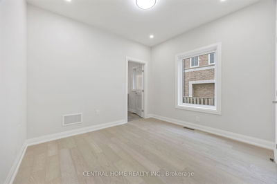 2946 Elgin Mills Rd, Markham - Victoria Square image-0-4