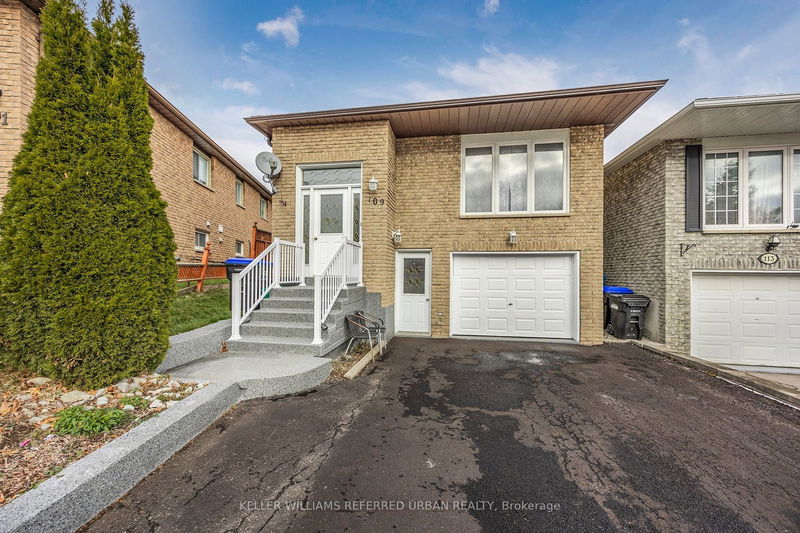 109 Maplegrove Ave, Bradford West Gwillimbury - Bradford image-0-0