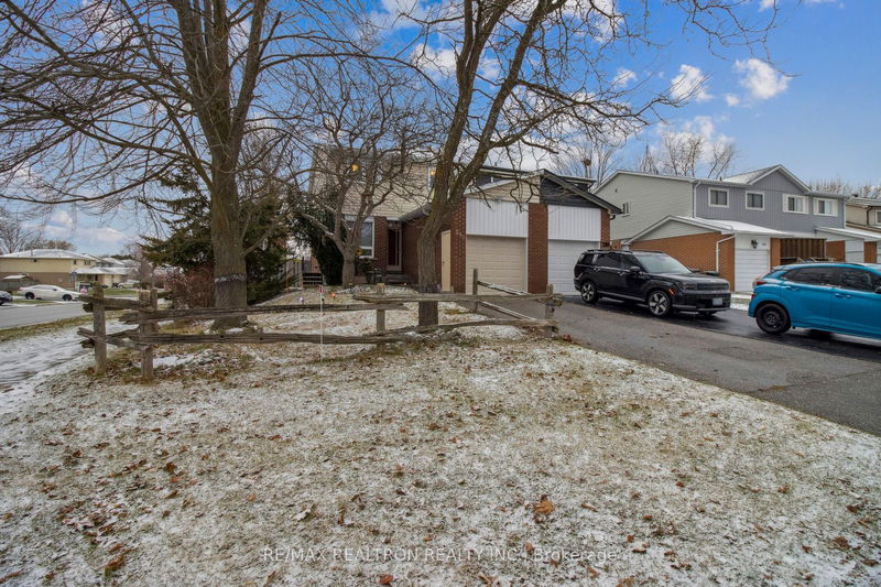 290 Collings Ave, Bradford West Gwillimbury - Bradford image-0-0