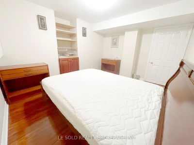 Unit Bsmt Rm — 347 Fern Ave, Richmond Hill - Observatory image-0-4