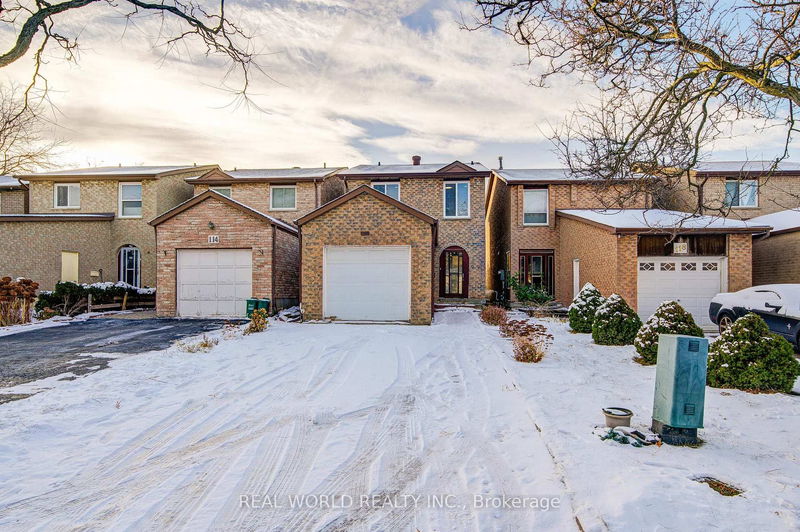home for sale on 116 Appleby Crescent