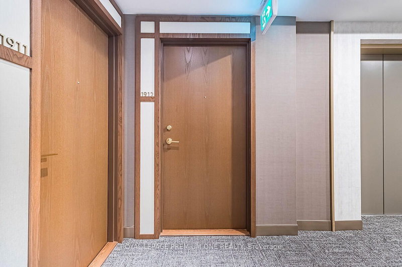 Room2