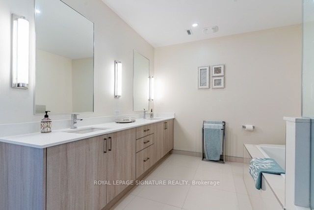 3633 Ferretti Court