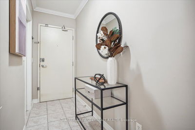 Unit 410 — 112 Simcoe Rd, Bradford West Gwillimbury - Bradford image-0-3