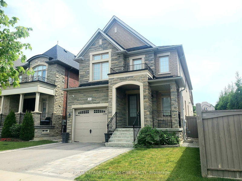 home for lease on 11 Rivoli Drive