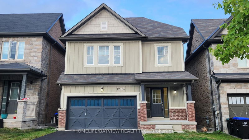 home for sale on 1263 Peelar Crescent