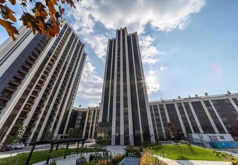 home for lease on 901-9085 Jane Street