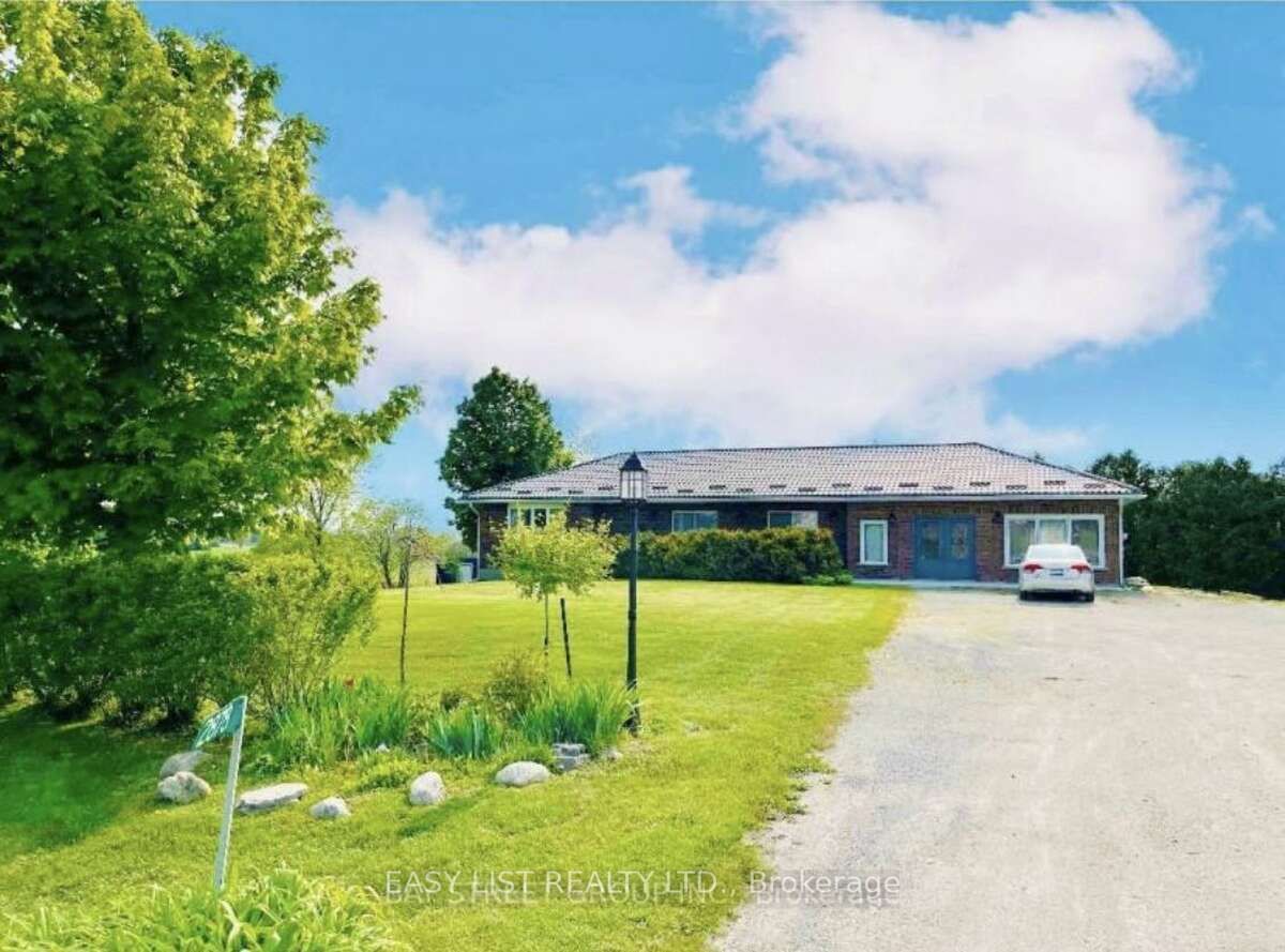 Building at 2878 10th Sideroad, Bradford West Gwillimbury, Rural Bradford West Gwillimbury