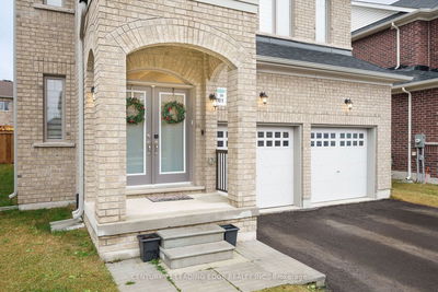 61 MAC CAMPBELL Way, Bradford West Gwillimbury - Bradford image-0-1