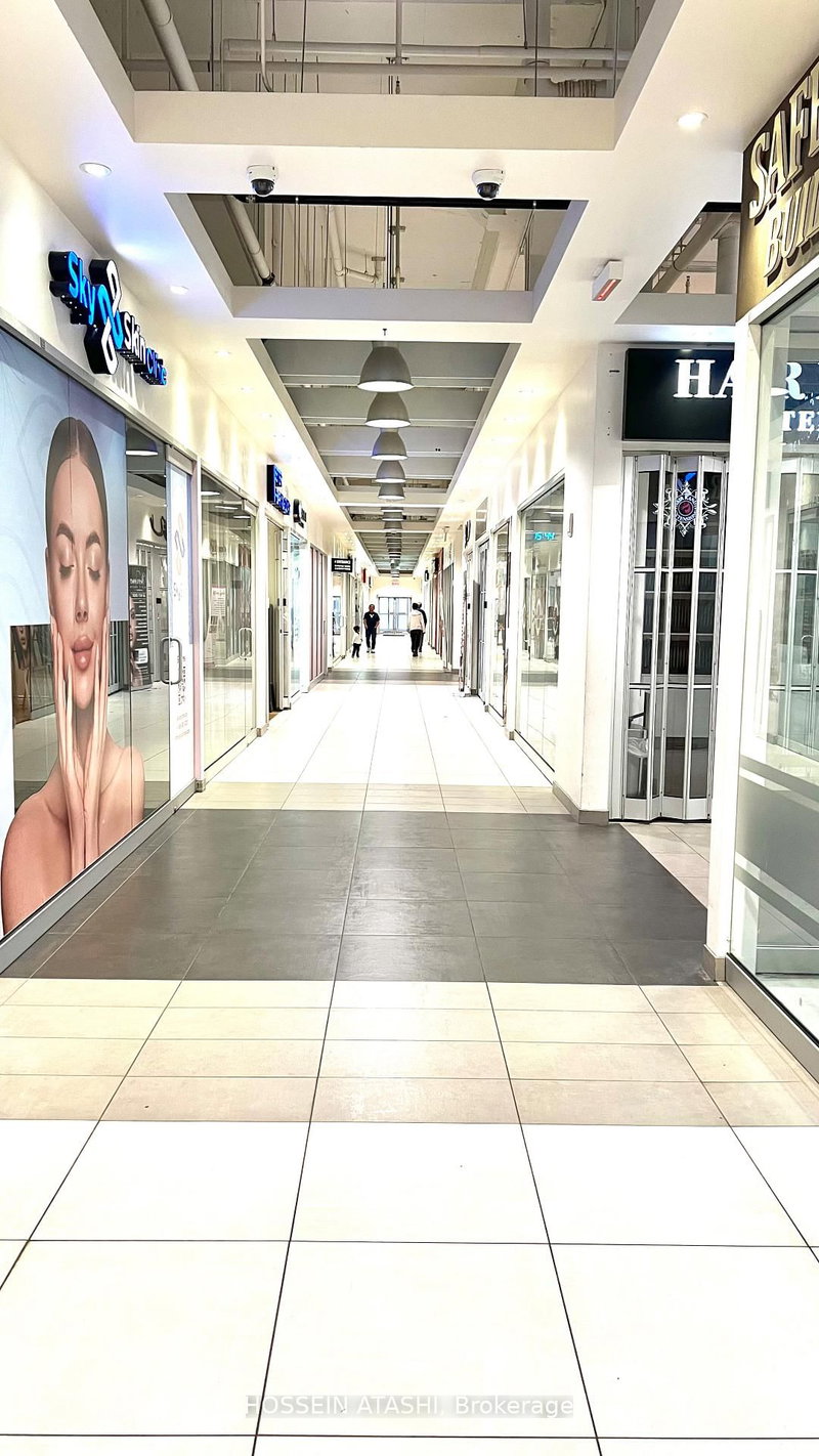 76 - 7181 Yonge St, Markham, L3T 0C7 | Image 2