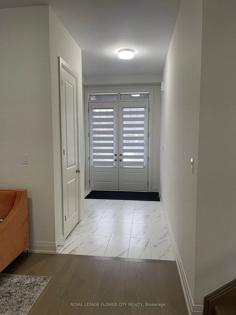 26 Hummingbird Grve, Adjala-Tosorontio, L0G 1W0 | Image 2