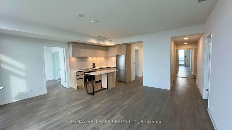 home for lease on 812-8 Beverly Glen Boulevard