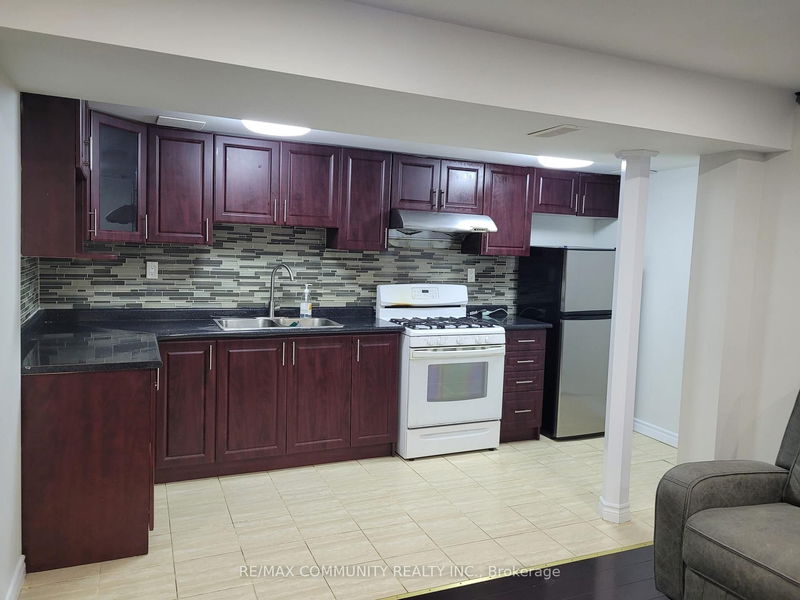 home for lease on BSMT-14 Condarcuri Crescent