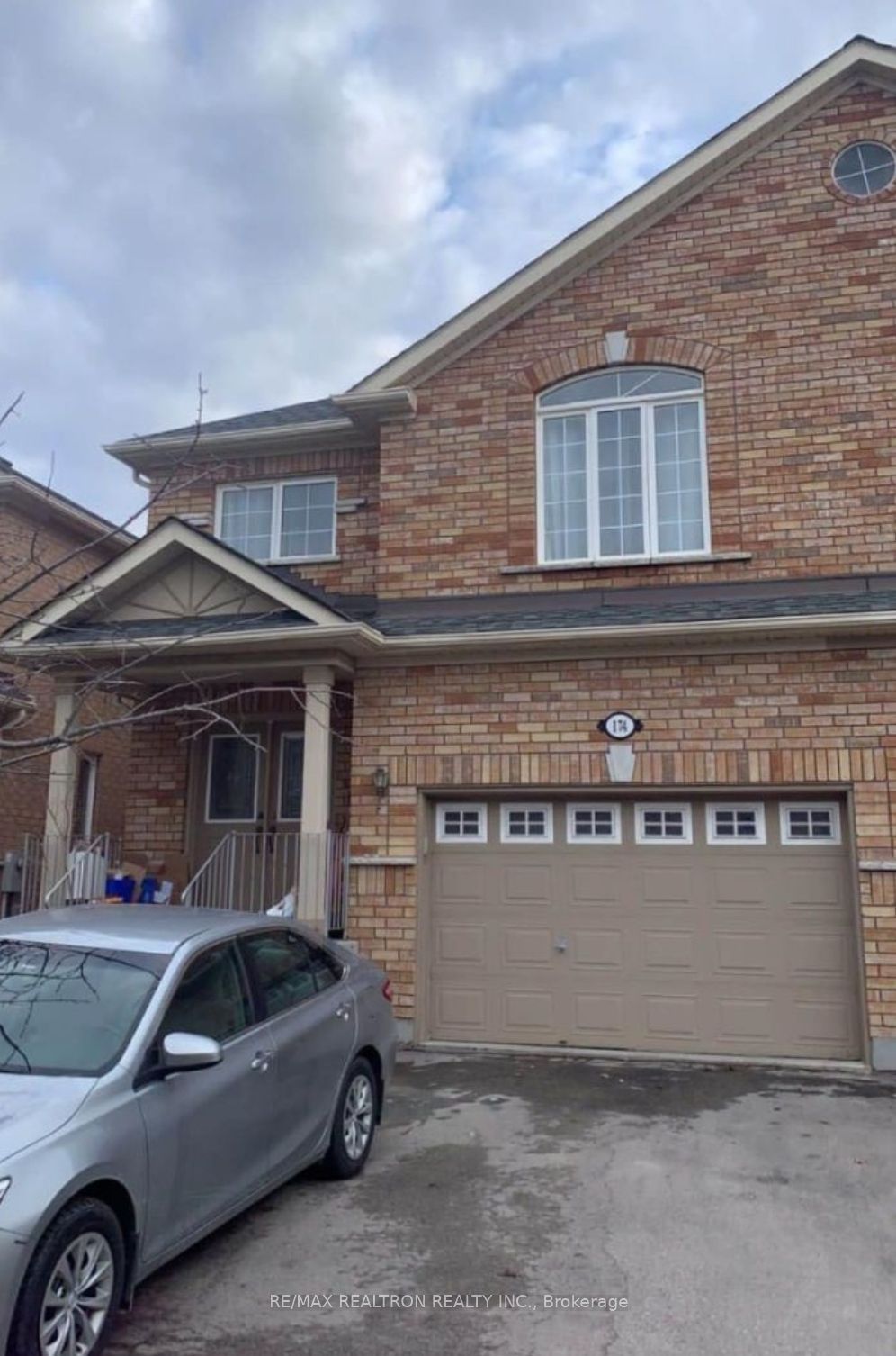 Semi-Detached House for lease at 174 Adventure Cres. Crescent, Vaughan, Maple, L6A 3Y9 - MLS: N11899712