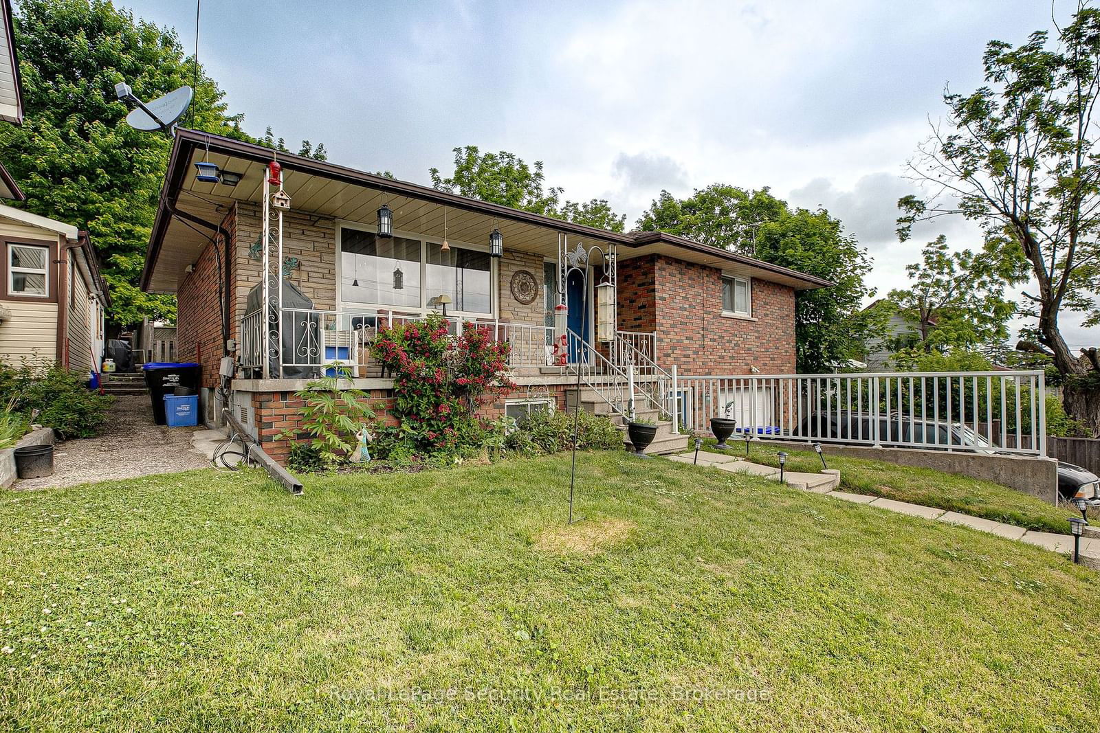 Detached House for lease at 97 John Street, Bradford West Gwillimbury, Bradford, L3Z 2B1 - MLS: N11902574