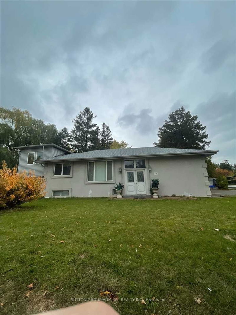 home for lease on Main-546 Major Mackenzie Drive E