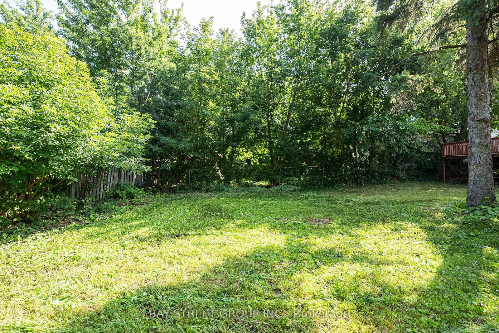 Listing Image 7