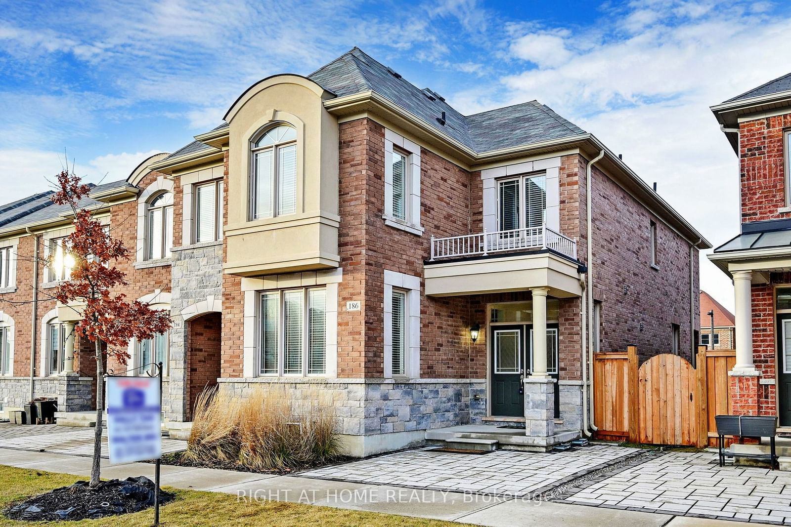 Townhouse for sale at 186 Northvale Road, Markham, Cornell, L6B 1J3 - MLS: N11905265