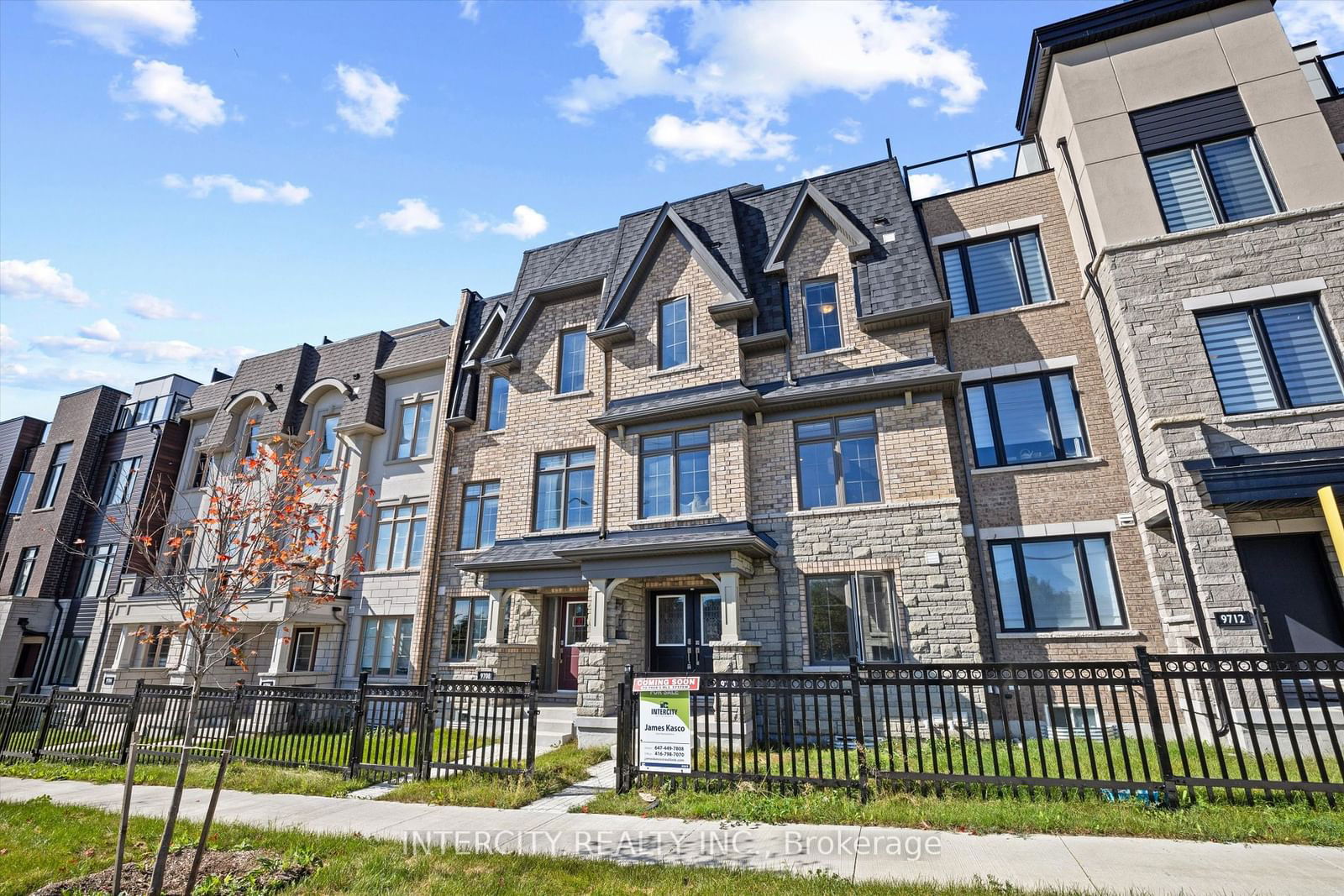 Townhouse for sale at 9710 Kennedy Road, Markham, Angus Glen, L6C 3J8 - MLS: N11905319