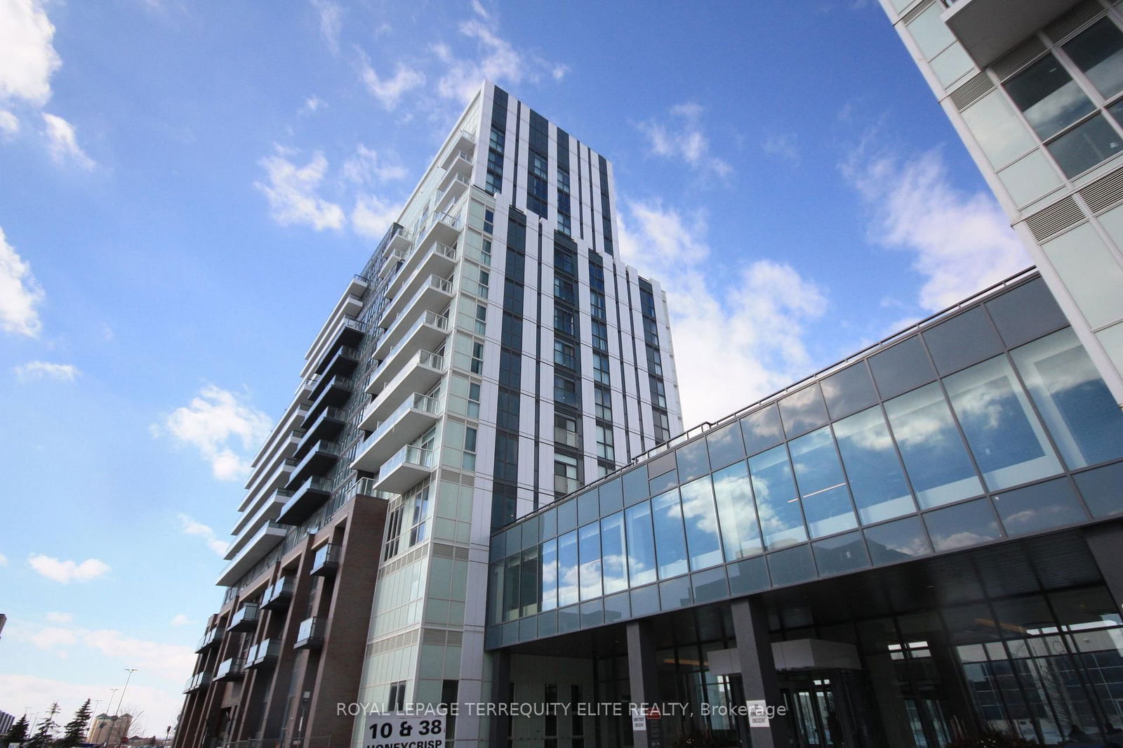 Building at 10 Honeycrisp Crescent, Vaughan, Vaughan Corporate Centre