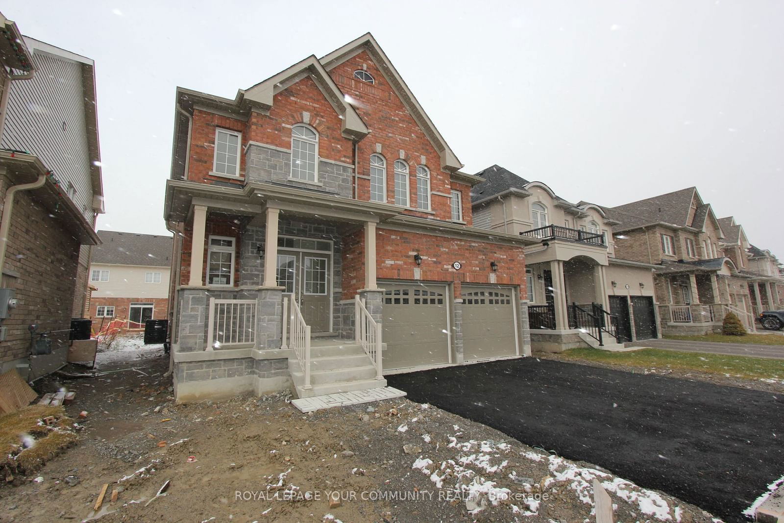 Detached House leased at 12 Cliff Thompson Court, Georgina, Sutton & Jackson's Point, L0E 1R0 - MLS: N11905935