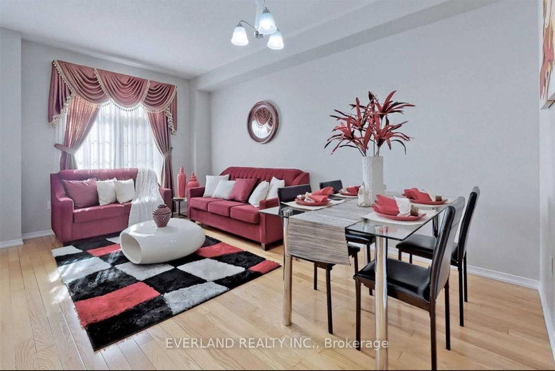 806 Castlemore Ave, Markham, L6E 1P2 | Image 3