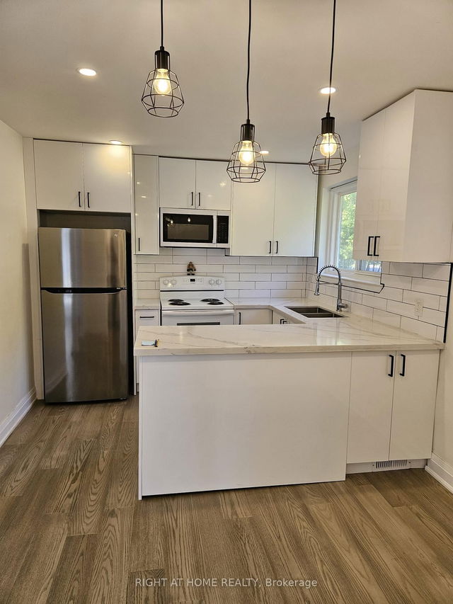 4 Jasper Drive