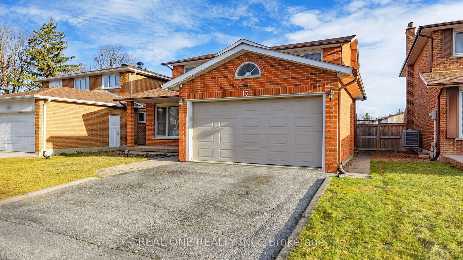 Detached House sold at 133 Risebrough Crct, Markham, Milliken Mills West, L3R 3E1 - MLS: N11907167