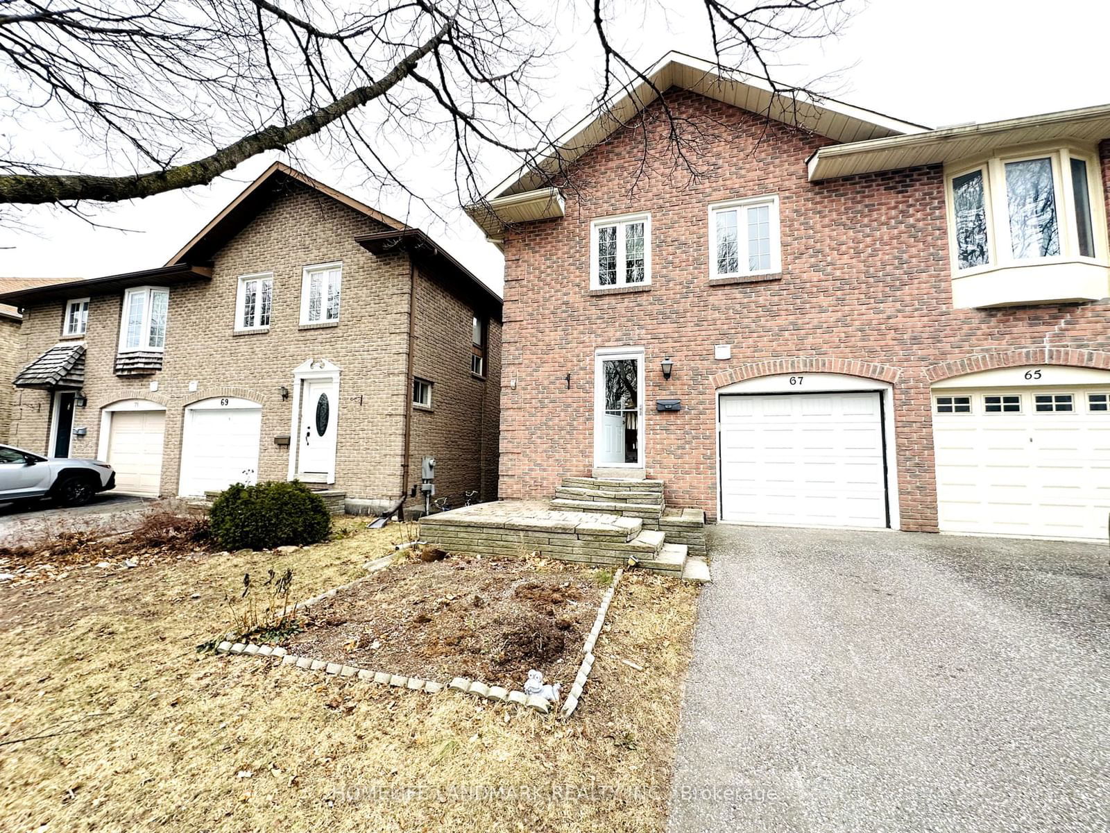 Semi-Detached House sold at 67 Foxglove Court, Markham, Unionville, L3R 3Y3 - MLS: N11907802