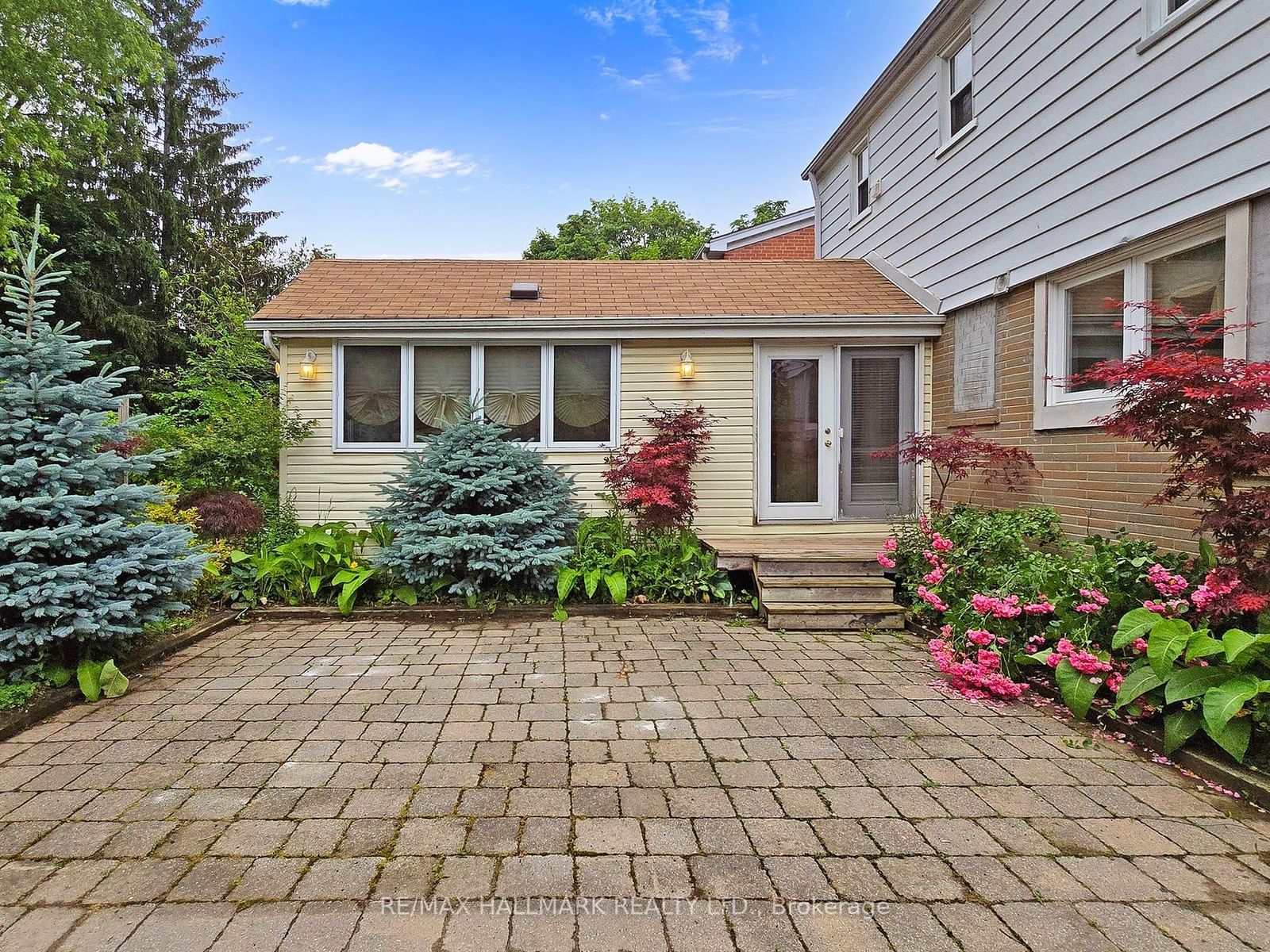 Listing Image 27