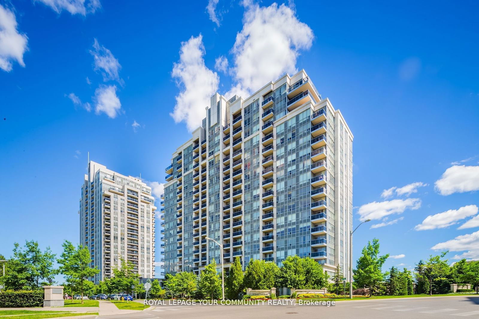 Condo for sale at 906-15 North Park Road, Vaughan, Beverley Glen, L4J 0A1 - MLS: N11908340